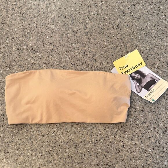 TRUE&CO Bandeau Bra With Convertible Straps *NEW* - Picture 5 of 9